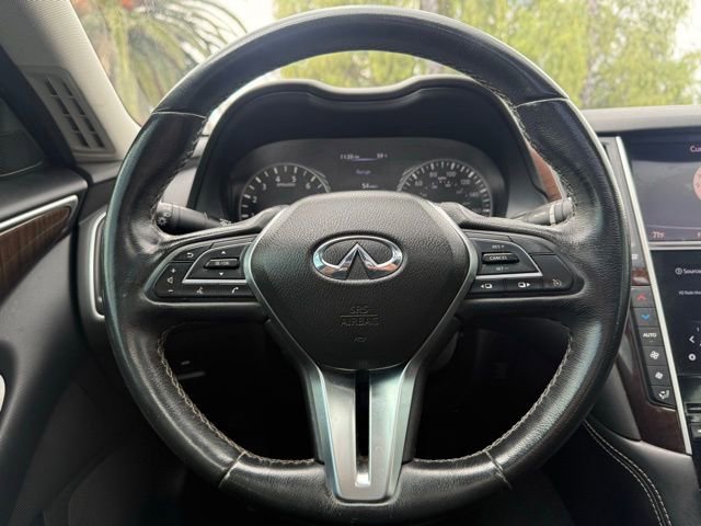 Used 2018 INFINITI Q50 Luxe RWD image 19