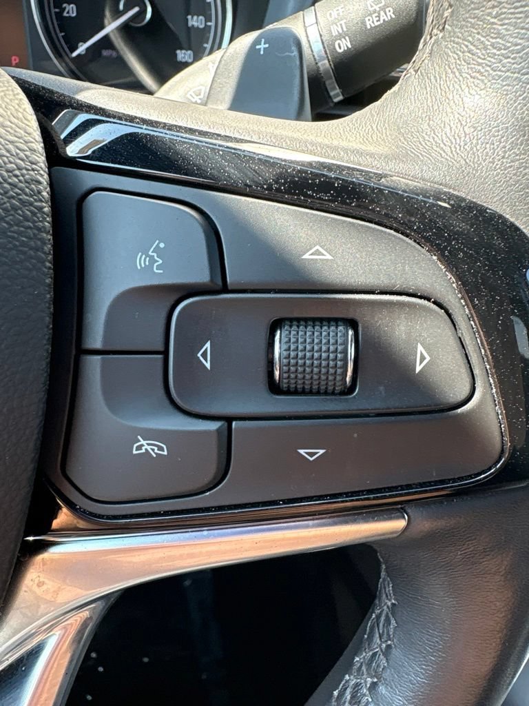 Used 2023 Buick Enclave Essence w/ Trailering Package, 5000 lbs. FWD image 23
