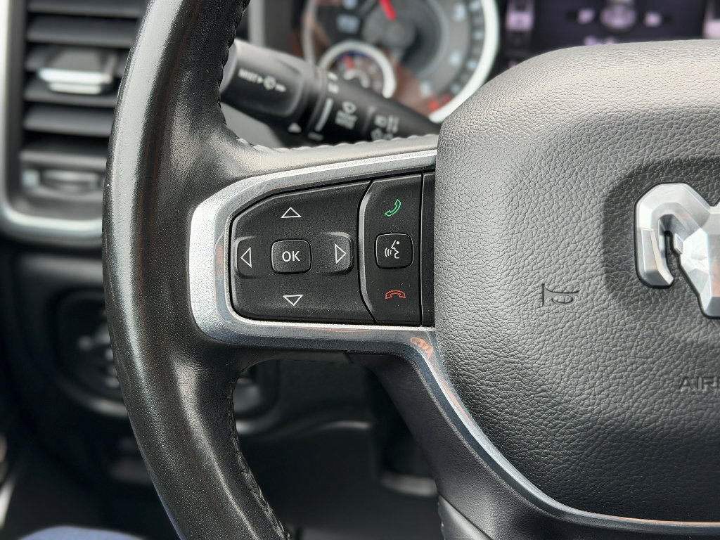 Used 2021 RAM 1500 Laramie AWD/4WD image 9