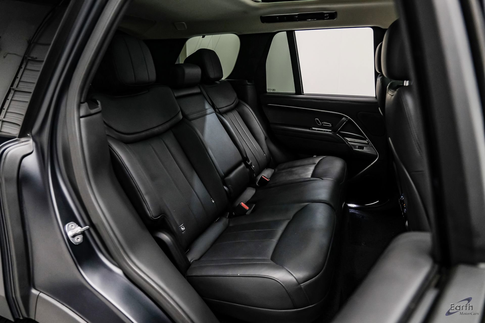 Used 2023 Land Rover Range Rover SE image 84