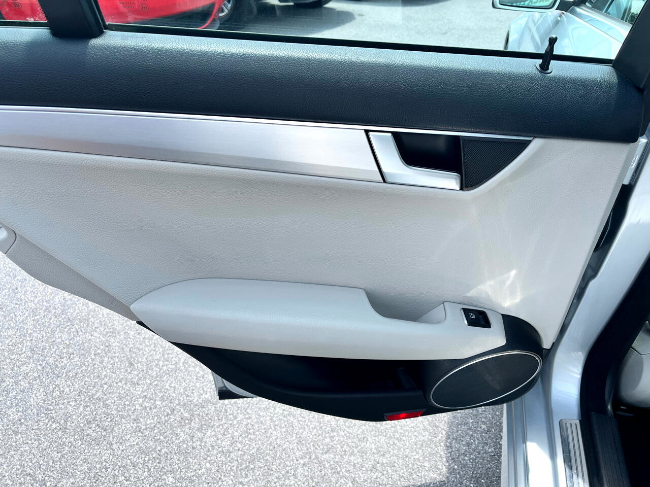 Used 2012 Mercedes-Benz C 300 4MATIC Sedan image 16