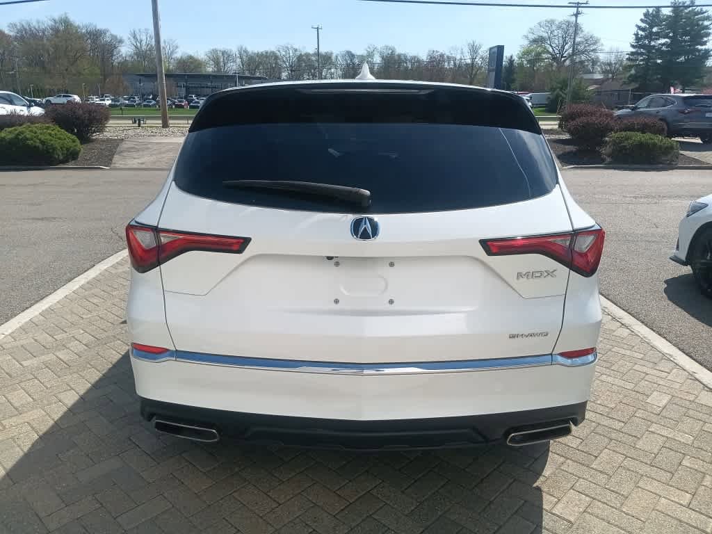 Used 2023 Acura MDX SH-AWD image 5