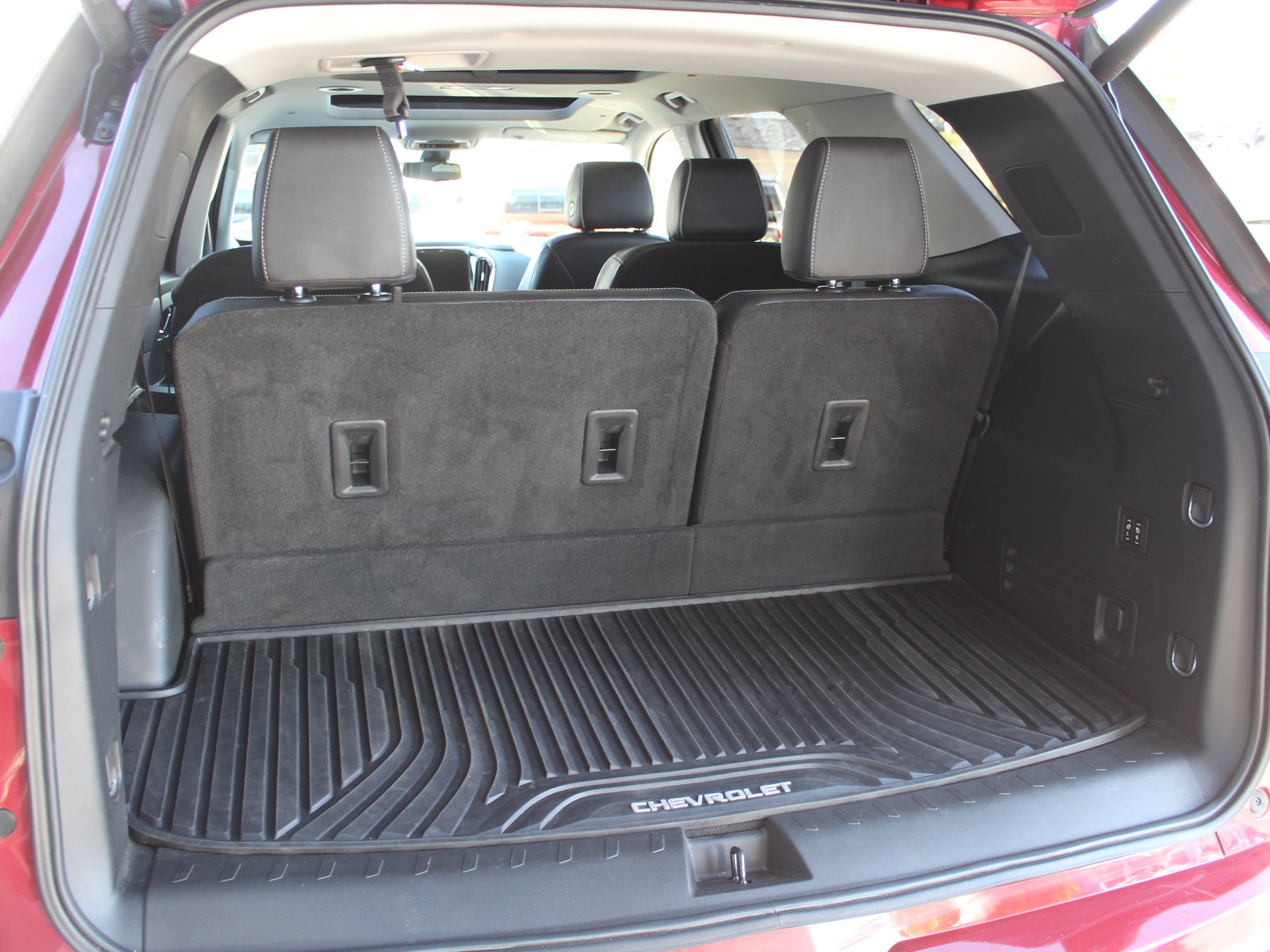 Used 2020 Chevrolet Traverse High Country FWD image 31