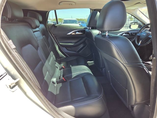 Used 2018 INFINITI QX30 Premium w/ Navigation Package image 20