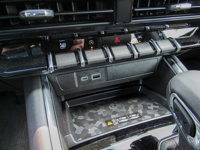 New 2025 GMC Canyon AT4 w/ Nightfall Edition image 21