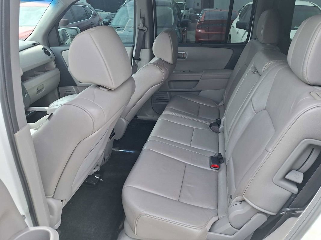 Used 2013 Honda Pilot Touring image 13