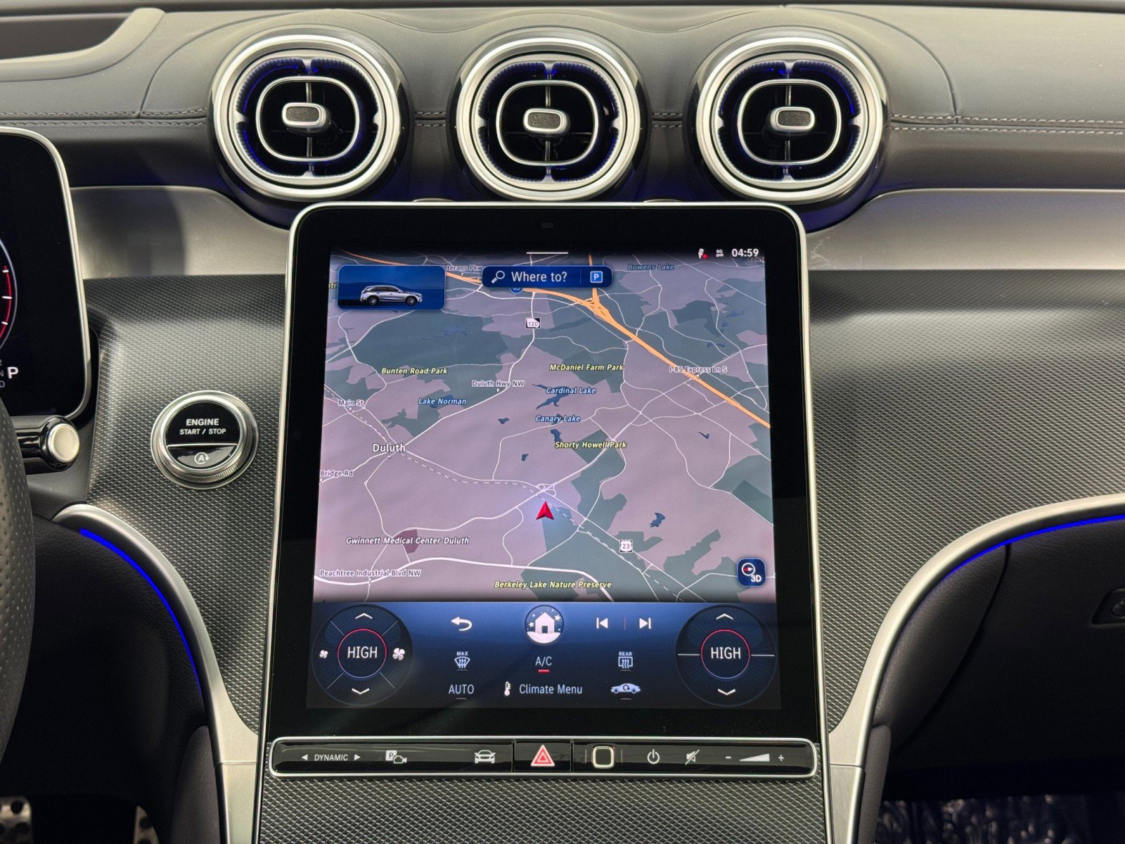 Used 2025 Mercedes-Benz GLC 300 4MATIC w/ AMG Line image 26