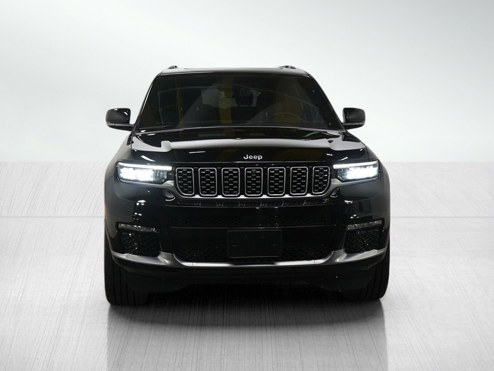 Used 2022 Jeep Grand Cherokee L Summit w/ Advanced Protech Group IV image 8