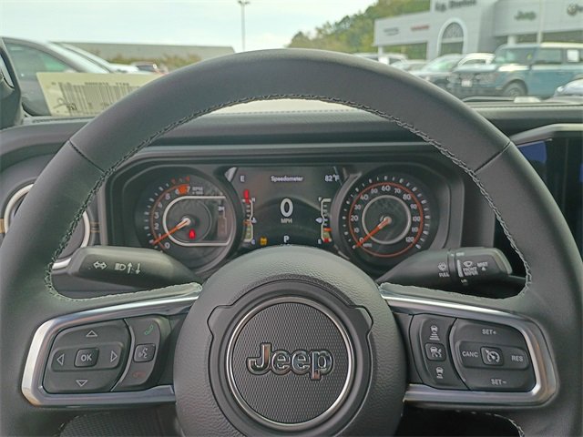 New 2025 Jeep Wrangler Sahara image 15