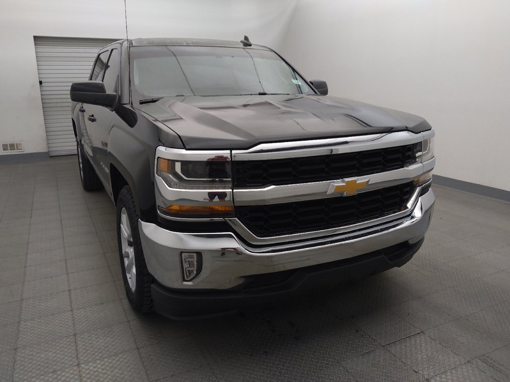 Used 2018 Chevrolet Silverado 1500 LT w/ All Star Edition RWD image 14