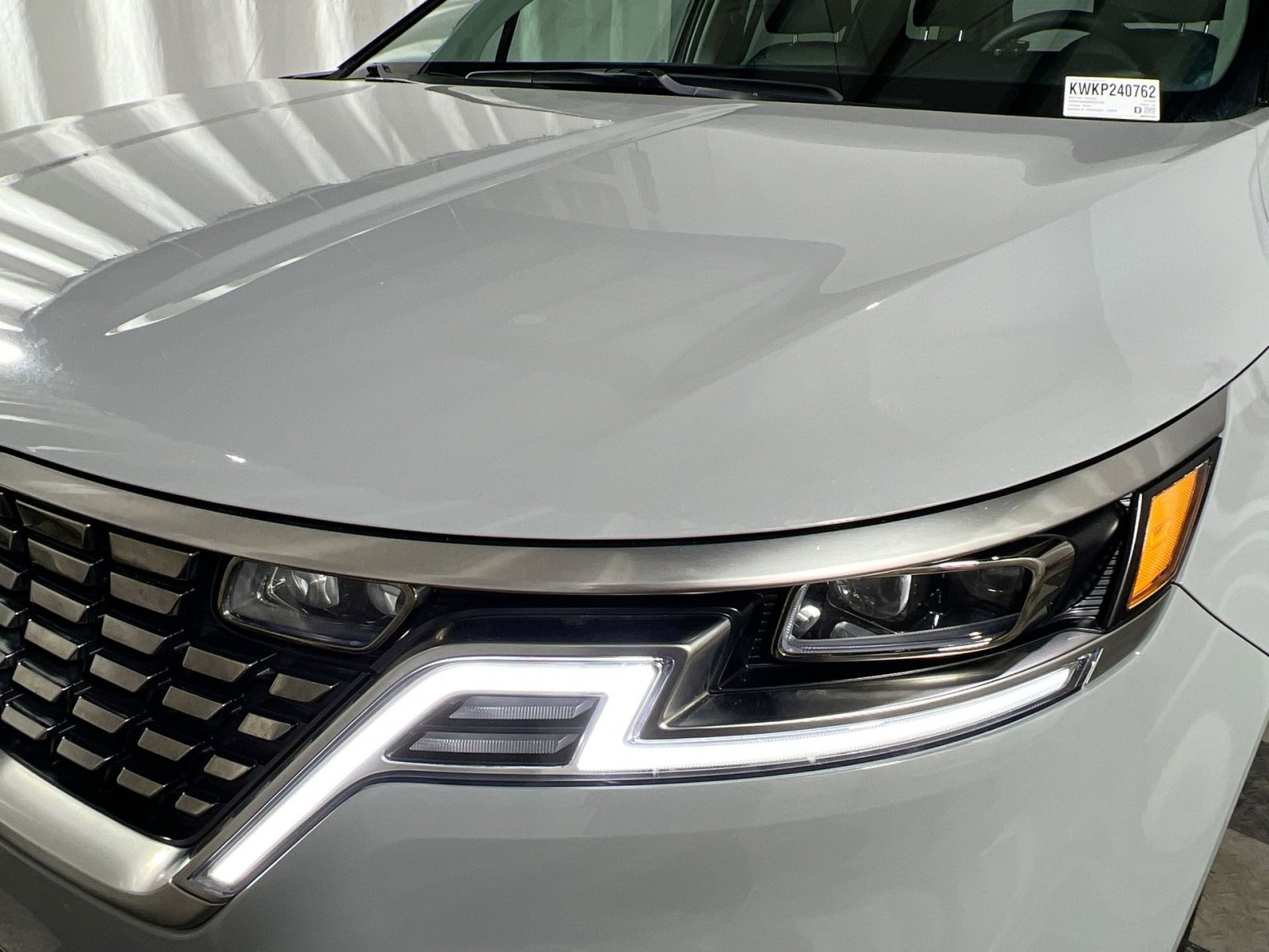 Used 2024 Kia Carnival SX Prestige image 10