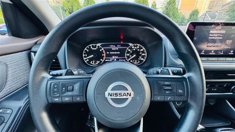 Used 2021 Nissan Rogue S FWD image 32