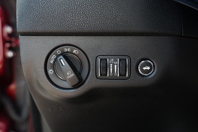 Used 2020 Dodge Charger Scat Pack RWD image 34