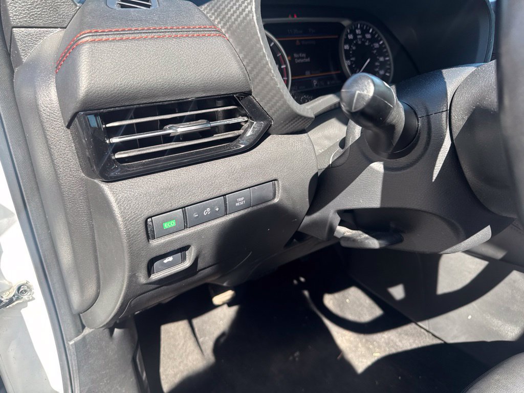 Used 2024 Nissan Sentra SR w/ SR Premium Package FWD image 13