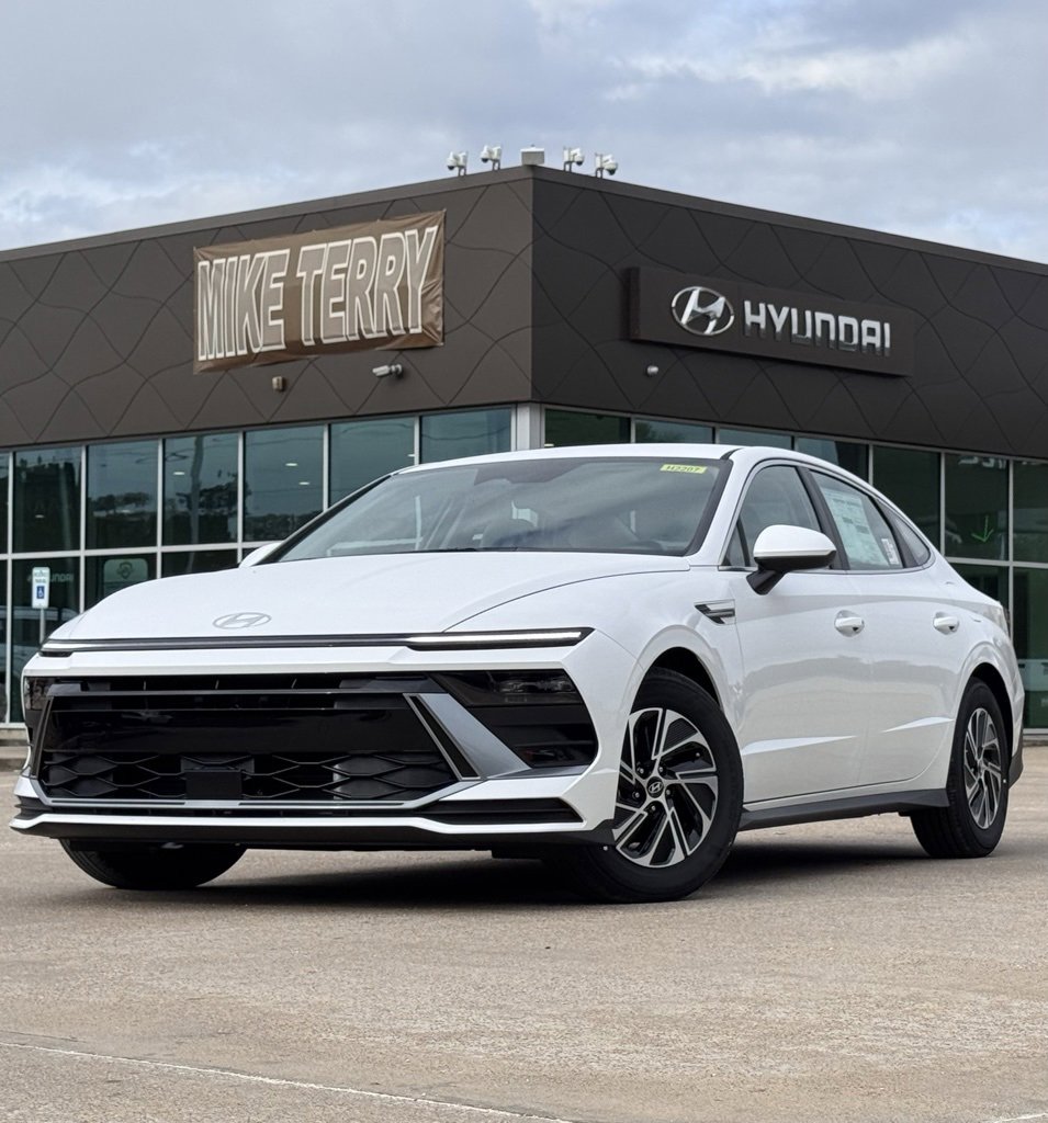 New 2026 Hyundai Sonata Blue