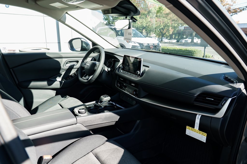 New 2026 Nissan Rogue SV w/ Cold Weather Package image 28