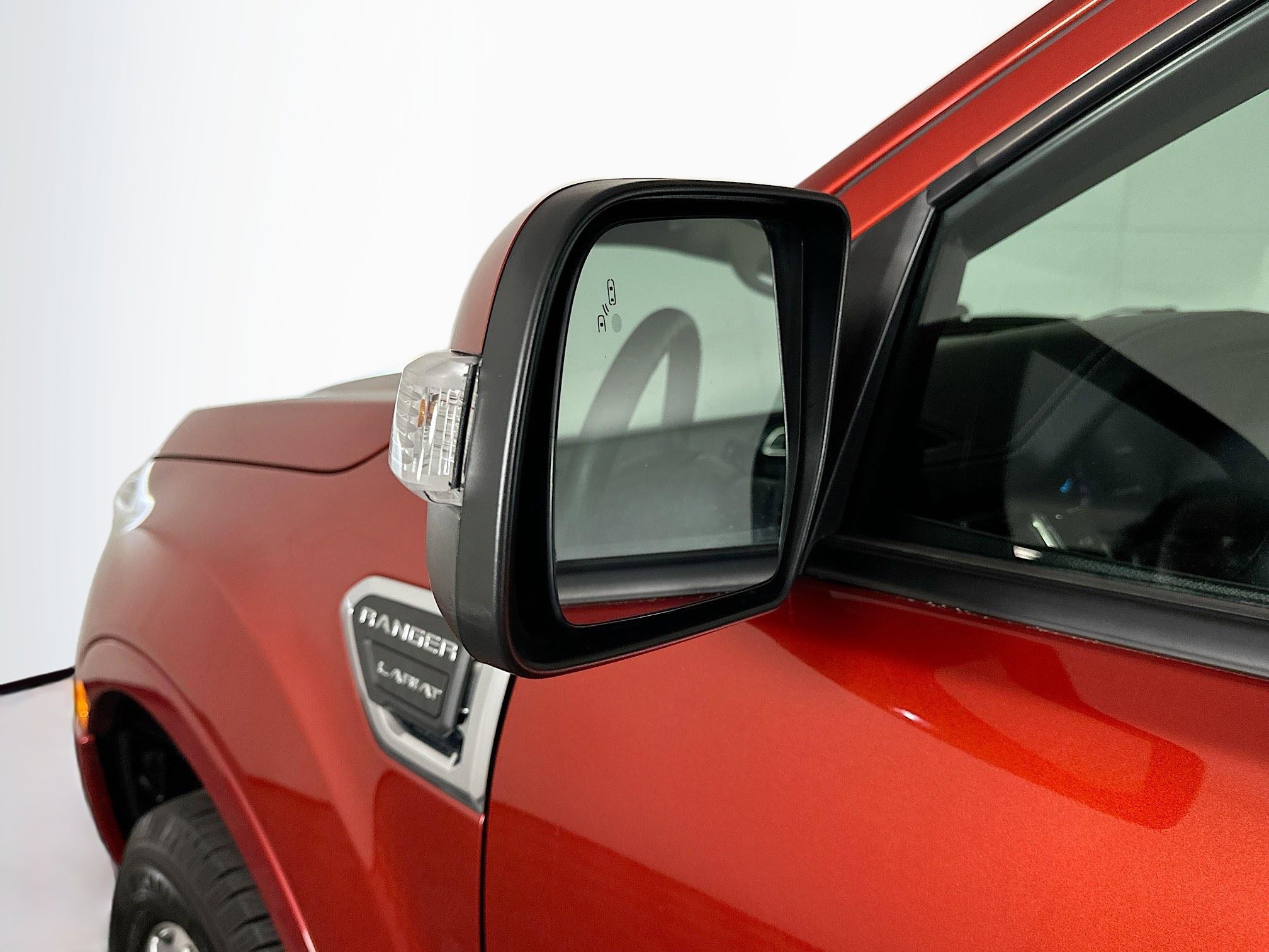 Used 2022 Ford Ranger Lariat w/ Equipment Group 501A High image 16