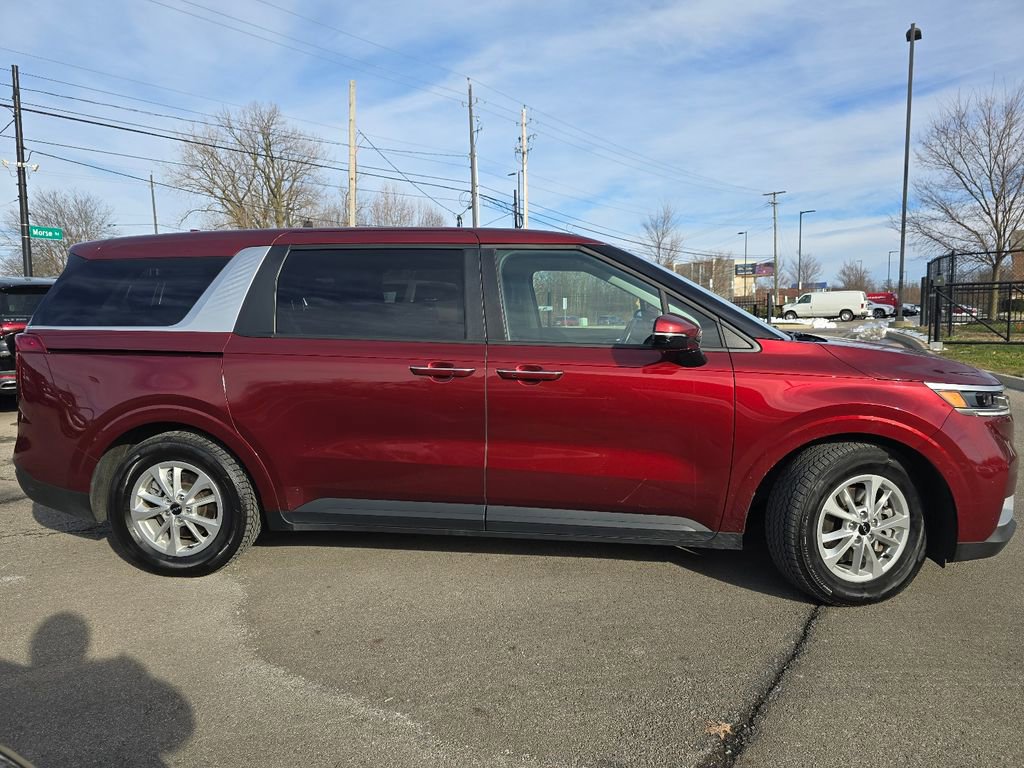 Used 2024 Kia Carnival LX image 15