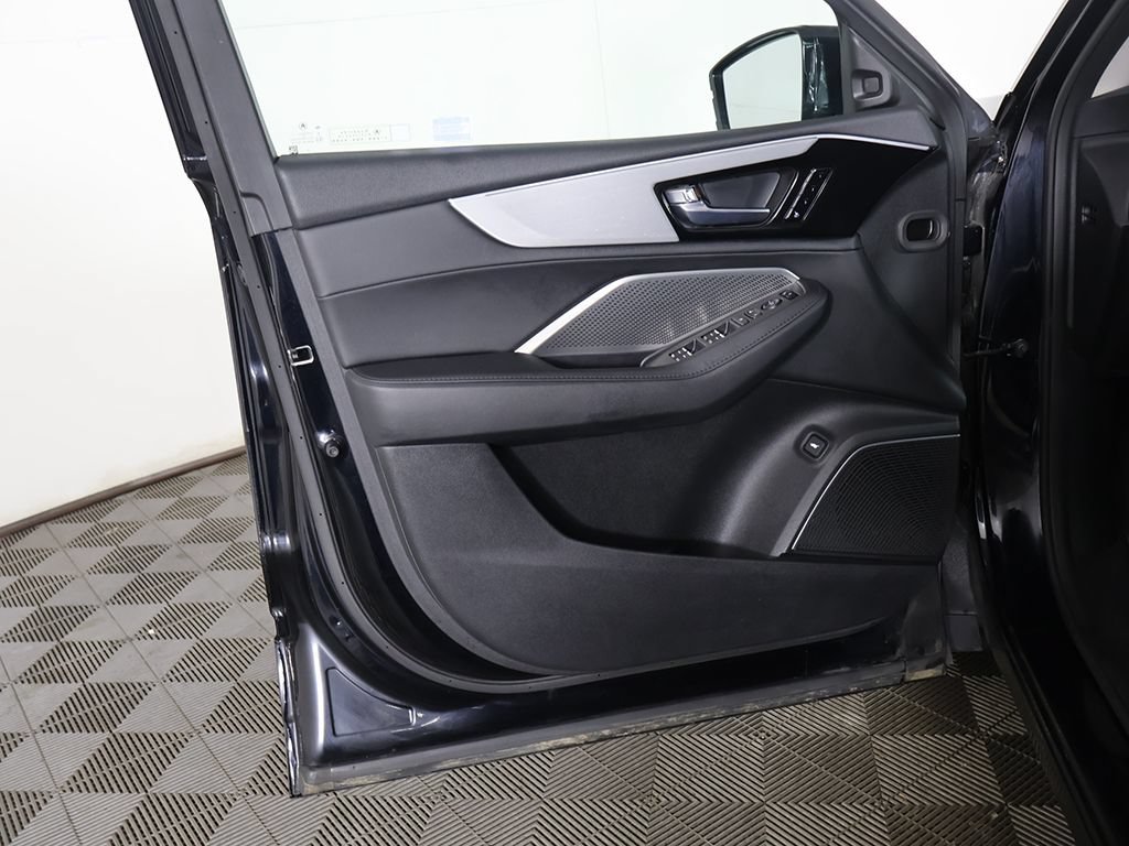 Used 2023 Acura MDX SH-AWD image 20