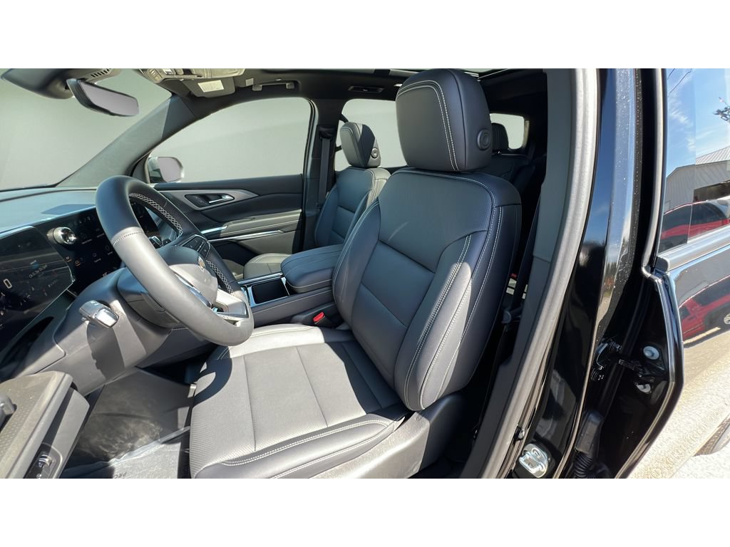 New 2027 Chevrolet Traverse LT w/ Sun and Wheel Package AWD/4WD image 24