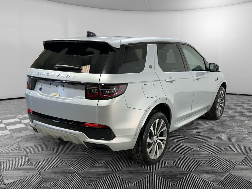 Used 2025 Land Rover Discovery Sport S image 5