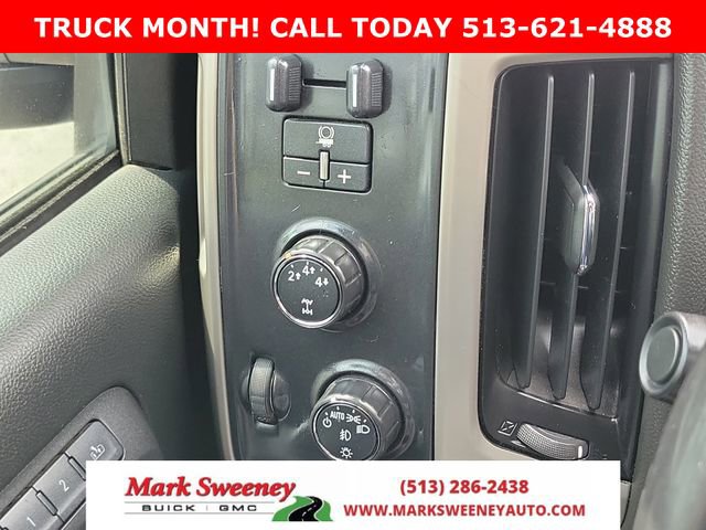 Used 2016 GMC Sierra 2500 Denali w/ Duramax Plus Package AWD/4WD image 22