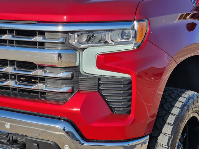 Used 2024 Chevrolet Silverado 1500 LTZ AWD/4WD image 16