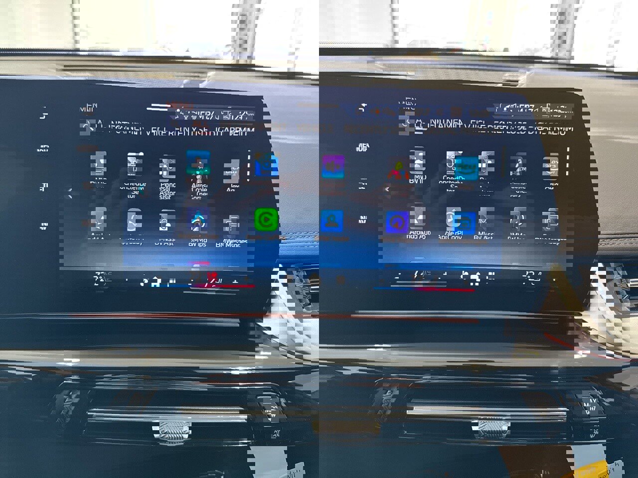 New 2026 BMW X1 xDrive28i w/ Convenience Package image 25