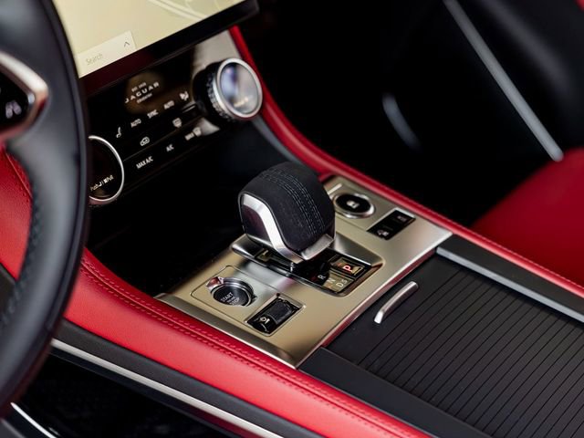 New 2026 Jaguar F-PACE R-Dynamic S AWD/4WD image 19