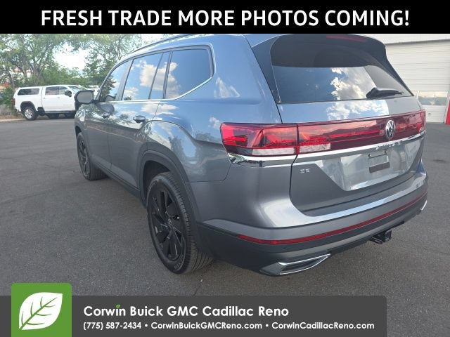 Used 2024 Volkswagen Atlas SE FWD image 3
