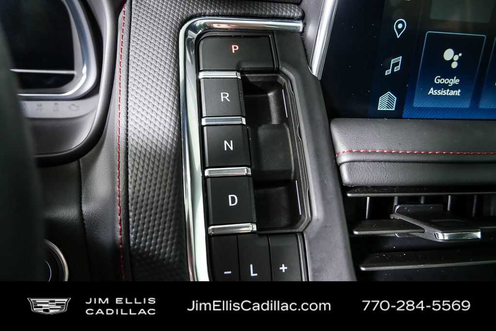 Used 2024 Chevrolet Tahoe RST w/ Luxury Package image 16