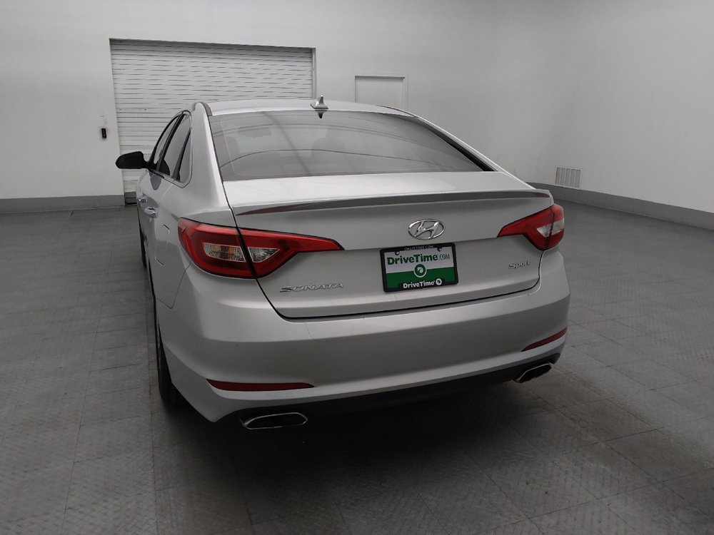 Used 2016 Hyundai Sonata Sport w/ Option Group 02 FWD image 6