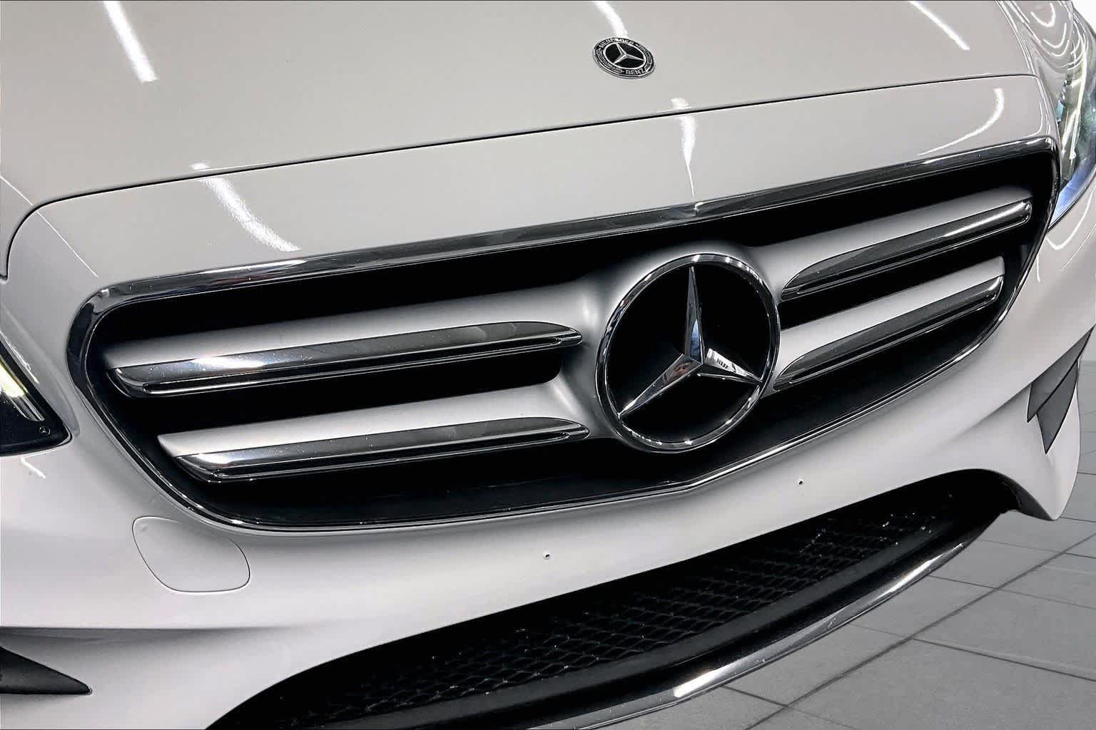 Used 2020 Mercedes-Benz E 350 Sedan image 29