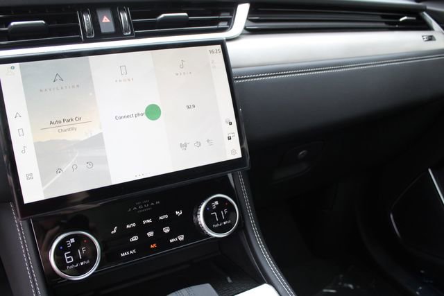 New 2026 Jaguar F-PACE R-Dynamic S image 12