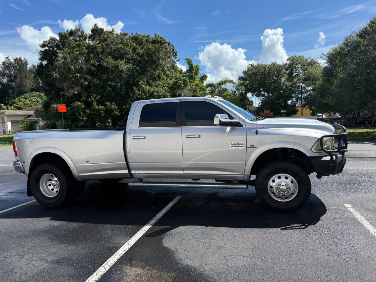 Used 2018 RAM 3500 Laramie Longhorn w/ Max Tow Package image 4