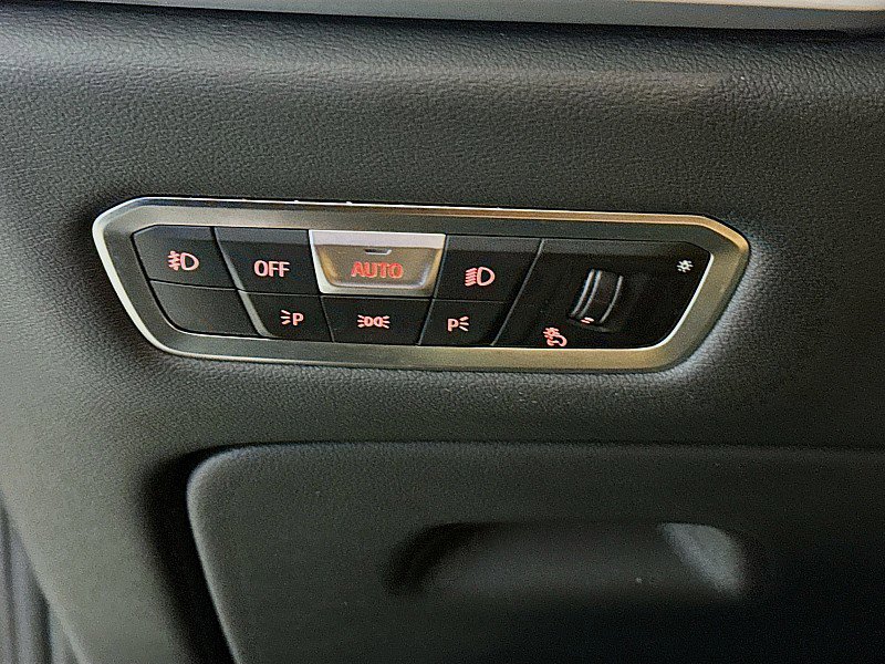 Used 2020 BMW X7 xDrive40i w/ Executive Package image 10