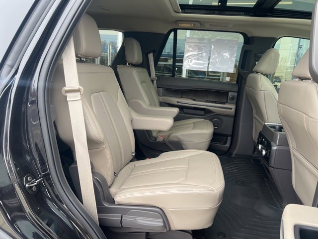 Used 2021 Ford Expedition Limited image 33