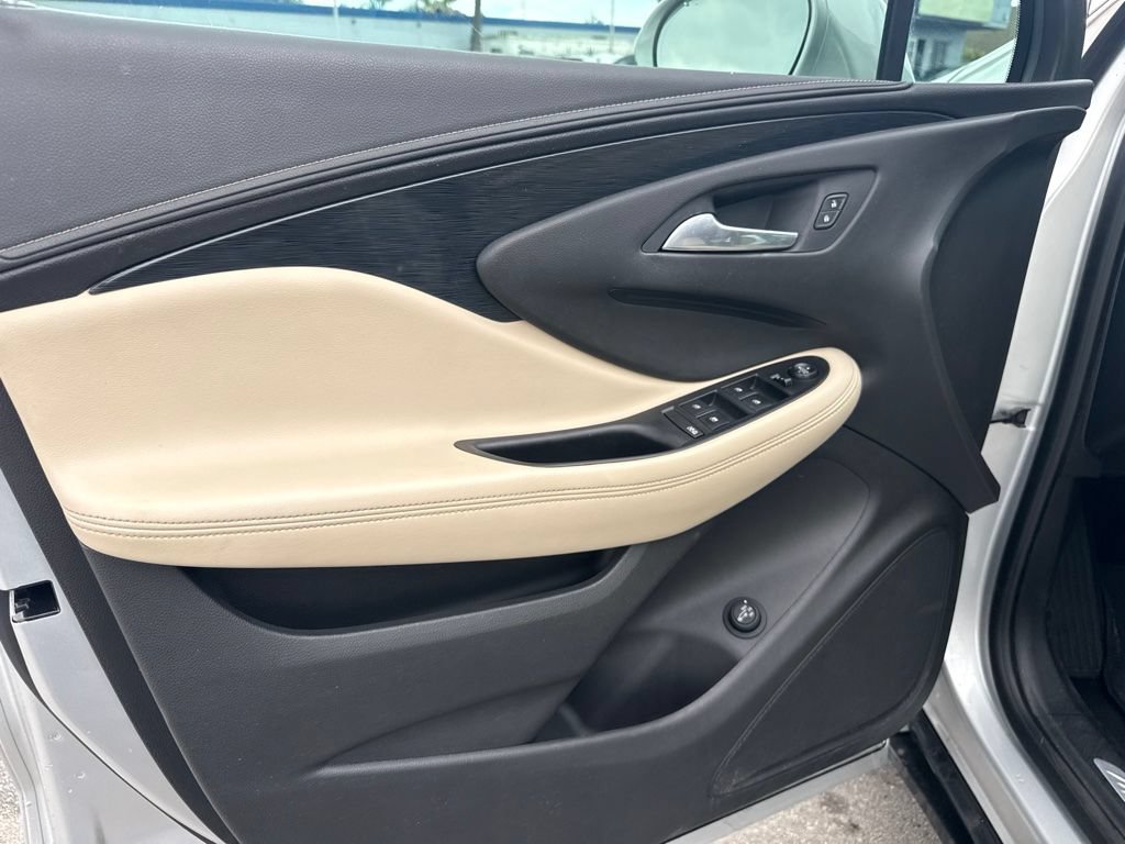 Used 2017 Buick Envision Preferred FWD image 12
