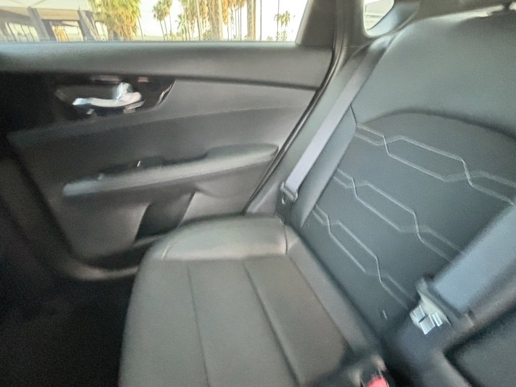 Used 2024 Kia Forte GT-Line w/ GT-Line Premium Package image 16