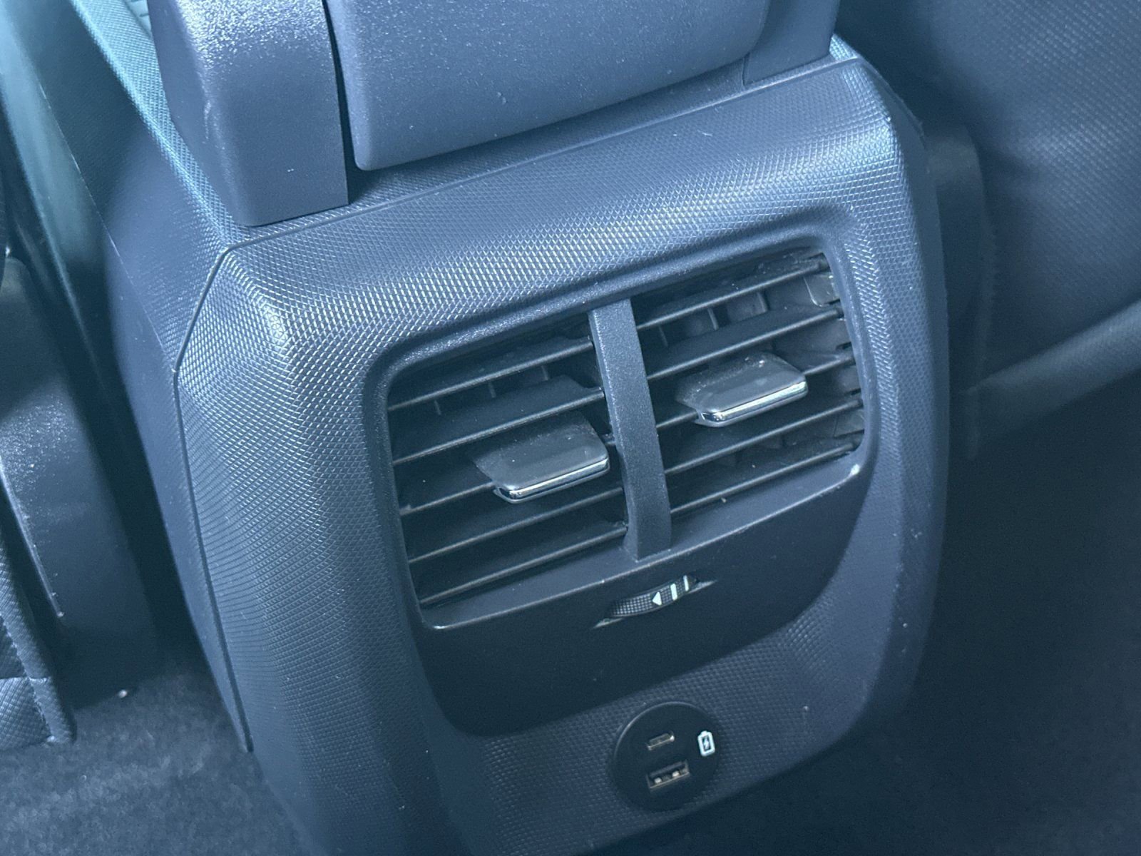 Used 2021 Ford Mustang Mach-E Select image 14