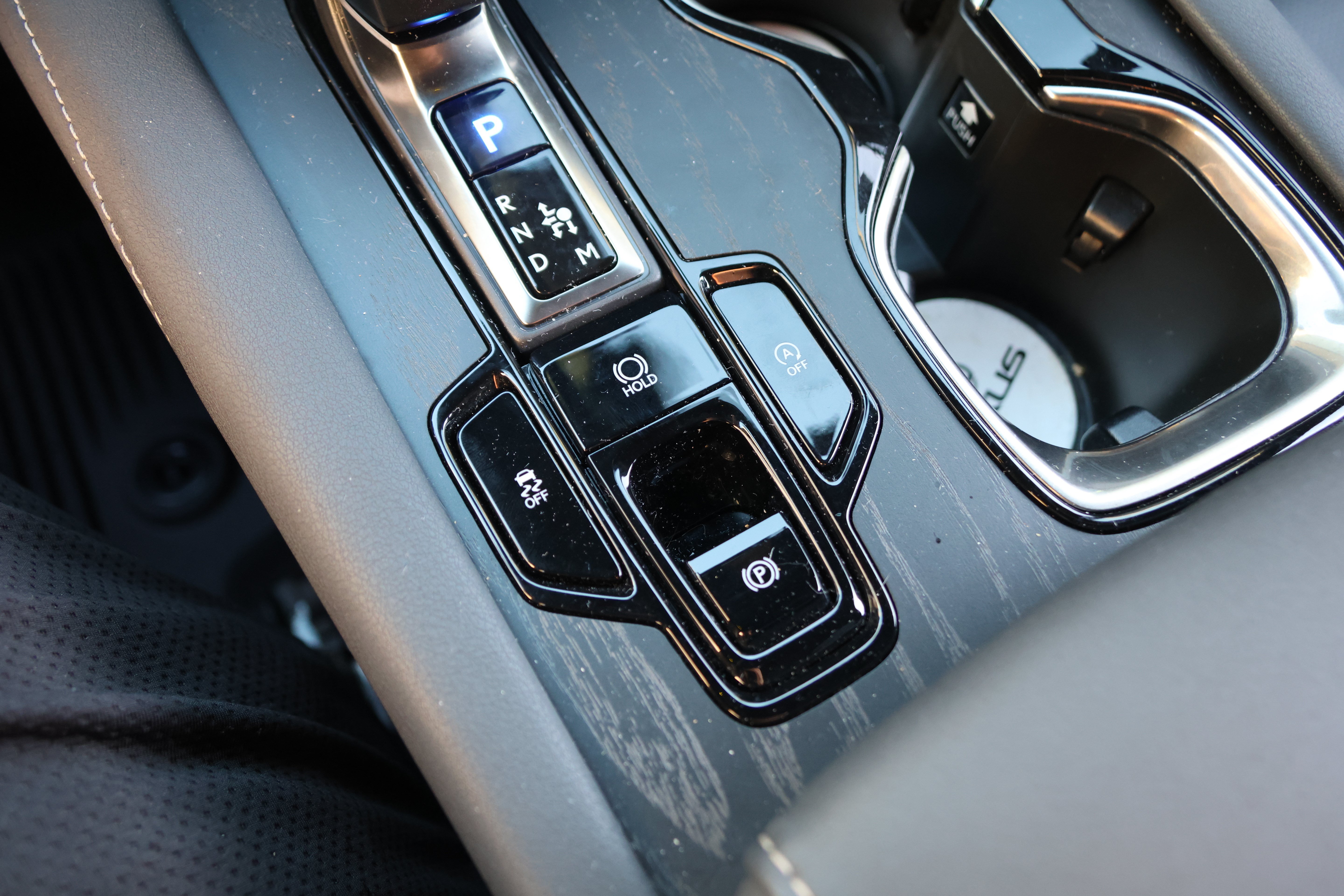 Certified 2025 Lexus RX 350 FWD image 25