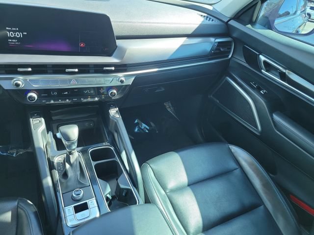 Used 2023 Kia Telluride S FWD image 16
