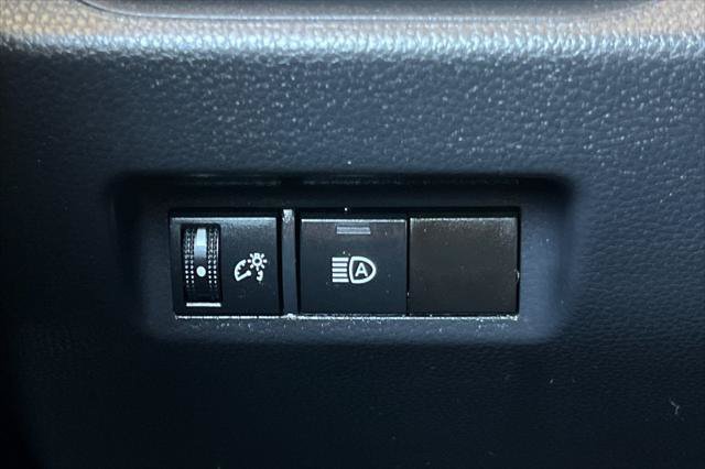 Certified 2023 Toyota RAV4 XLE AWD/4WD image 30