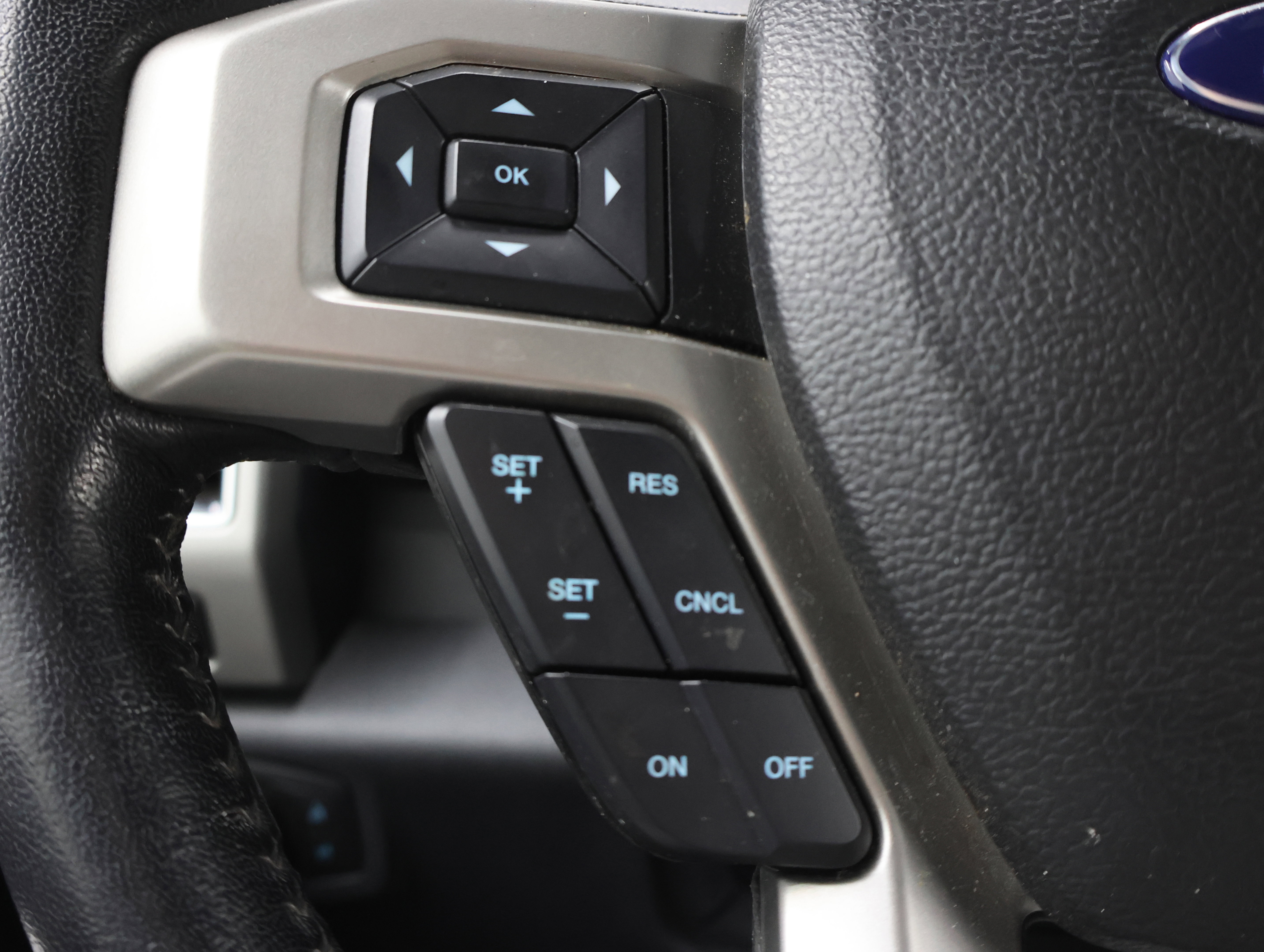 Used 2022 Ford F250 Lariat w/ Chrome Package AWD/4WD image 17