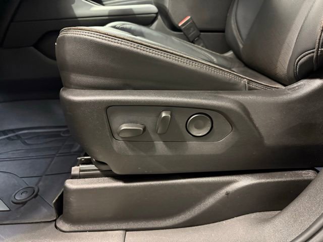 Used 2024 Chevrolet Tahoe High Country w/ Premium Package image 13