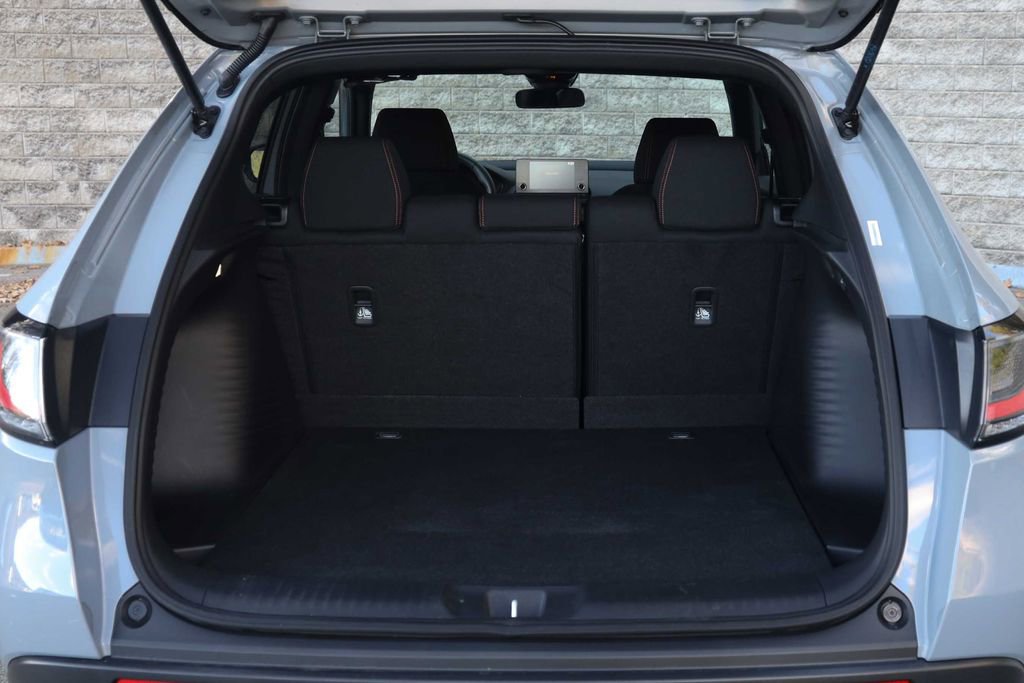 Used 2024 Honda HR-V Sport image 18