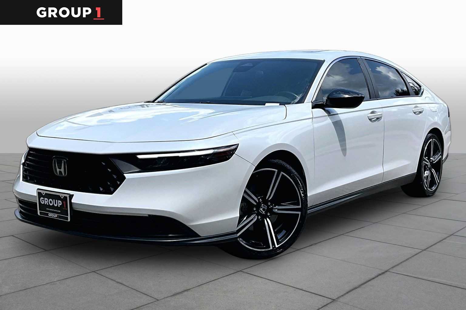 Used 2023 Honda Accord Sport image 1