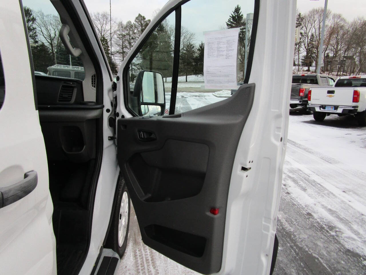 Used 2024 Ford Transit 250 Low Roof w/ Exterior Upgrade Package image 29
