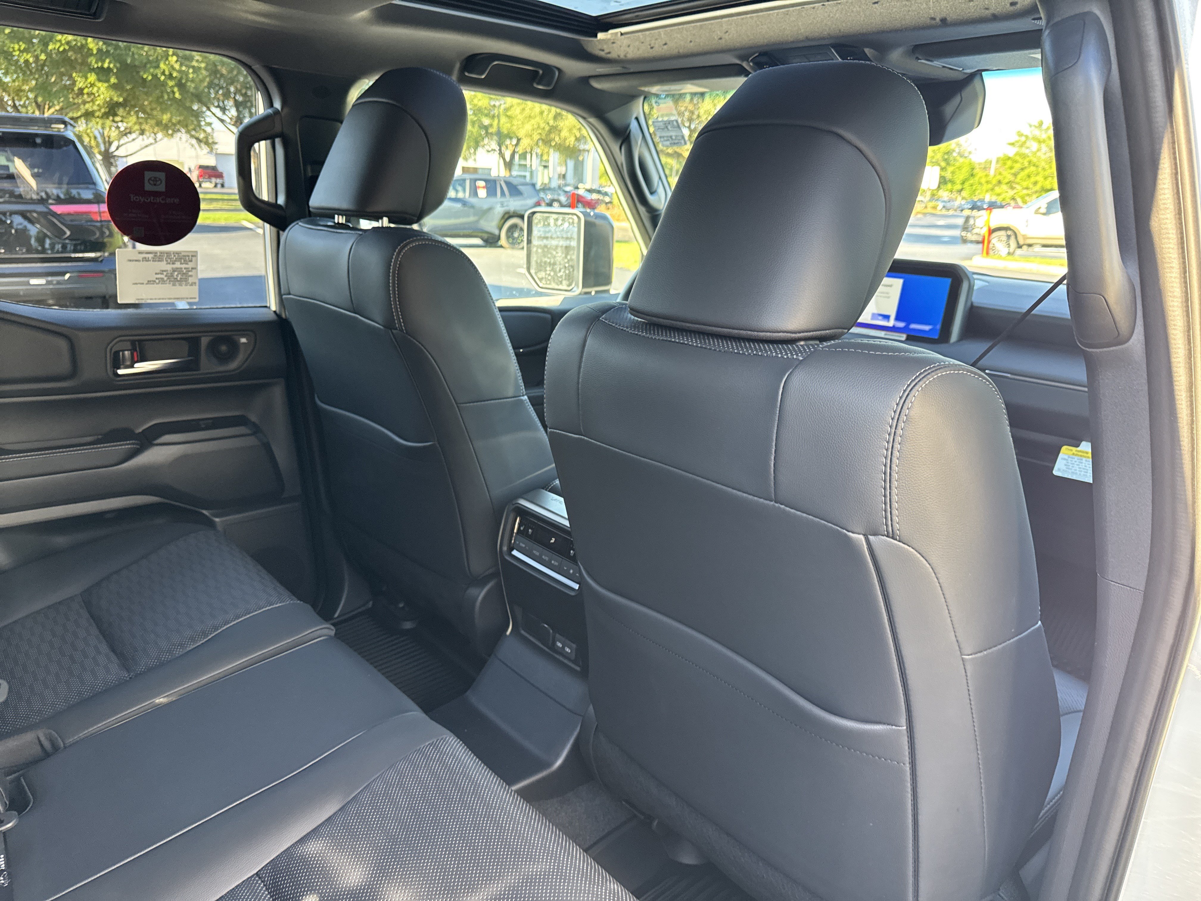 New 2027 Toyota Land Cruiser AWD/4WD image 31