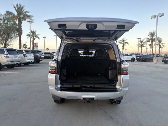 Certified 2019 Toyota 4Runner SR5 Premium AWD/4WD image 30